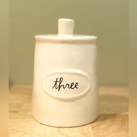 Rae Dunns Artisans Collection “three” Ceramic Canister With Lid. NWTS - Picture 4 of 6